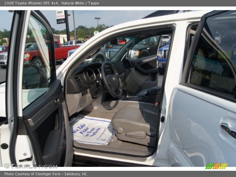 Natural White / Taupe 2008 Toyota 4Runner SR5 4x4