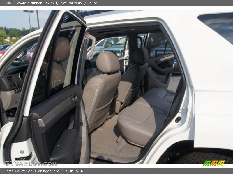 Natural White / Taupe 2008 Toyota 4Runner SR5 4x4