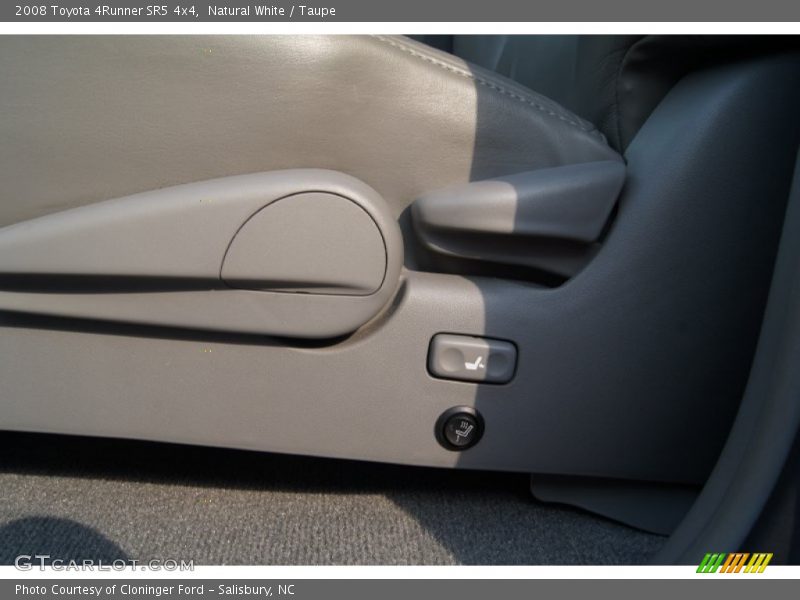 Natural White / Taupe 2008 Toyota 4Runner SR5 4x4