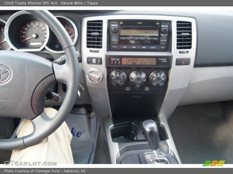 Natural White / Taupe 2008 Toyota 4Runner SR5 4x4