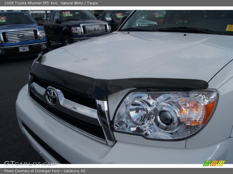 Natural White / Taupe 2008 Toyota 4Runner SR5 4x4