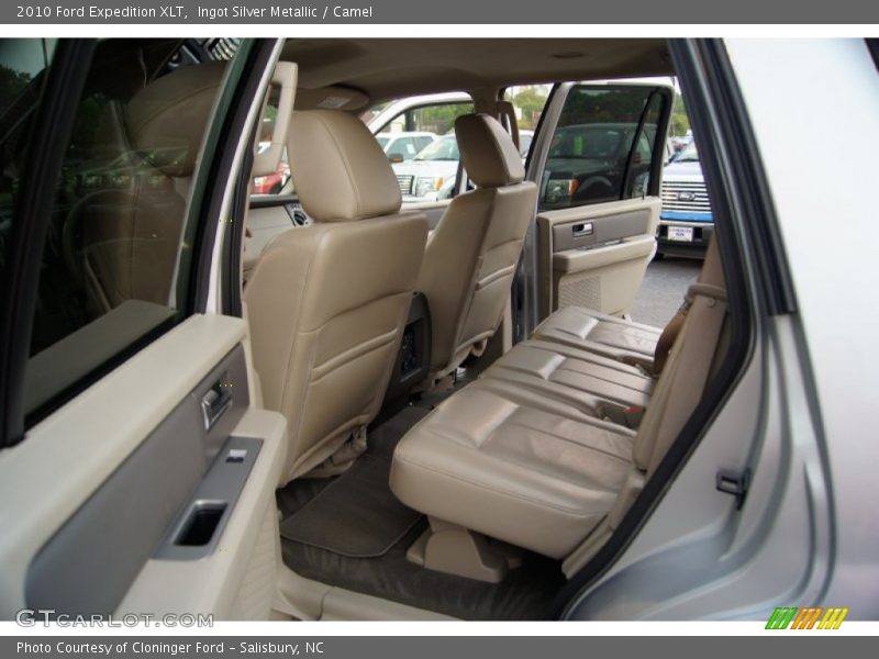 Ingot Silver Metallic / Camel 2010 Ford Expedition XLT
