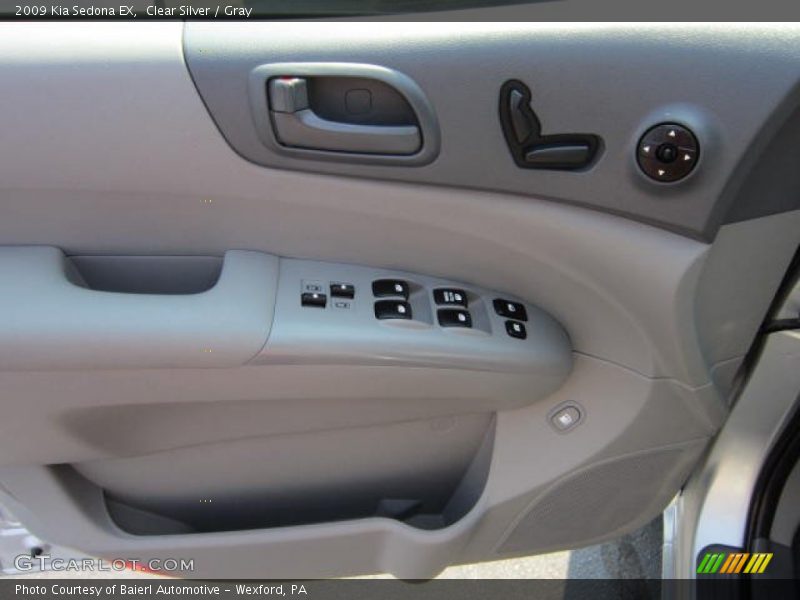 Clear Silver / Gray 2009 Kia Sedona EX