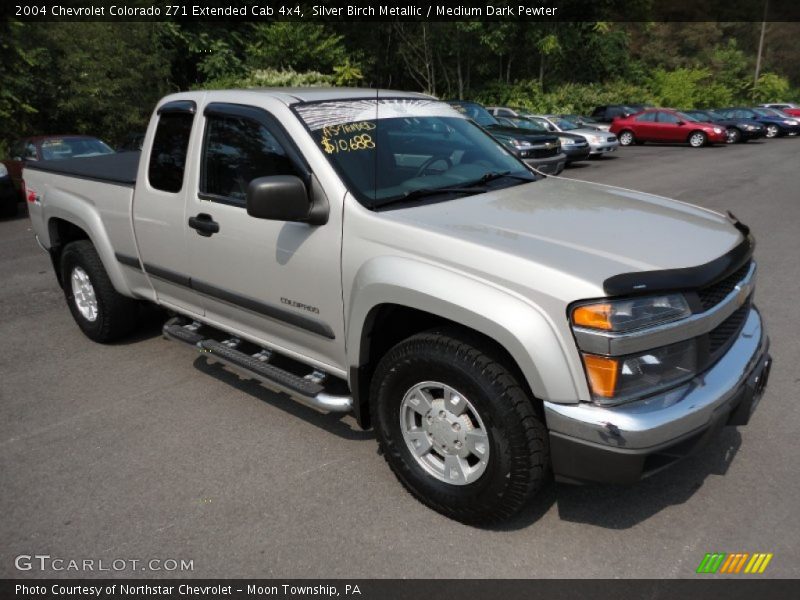 Silver Birch Metallic / Medium Dark Pewter 2004 Chevrolet Colorado Z71 Extended Cab 4x4