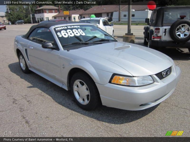 Front 3/4 View of 1999 Mustang V6 Convertible