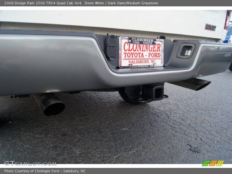Stone White / Dark Slate/Medium Graystone 2009 Dodge Ram 1500 TRX4 Quad Cab 4x4