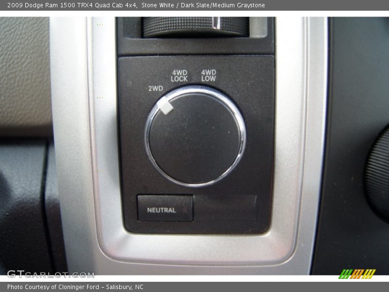 Stone White / Dark Slate/Medium Graystone 2009 Dodge Ram 1500 TRX4 Quad Cab 4x4
