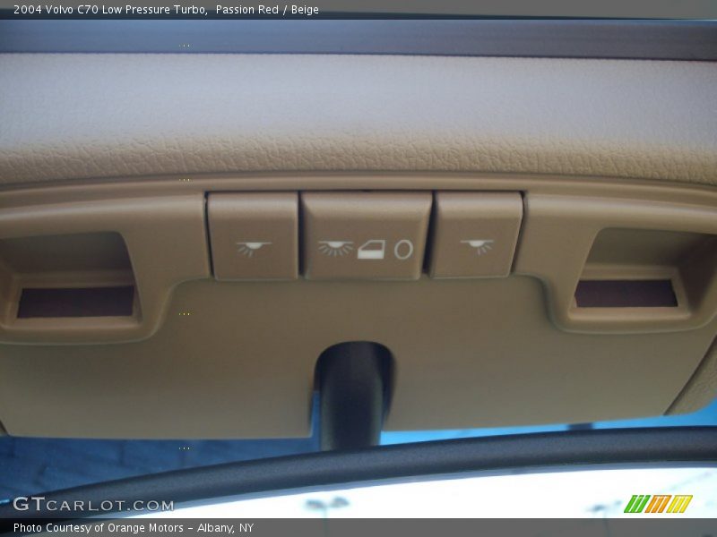 Passion Red / Beige 2004 Volvo C70 Low Pressure Turbo