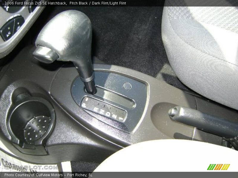 Pitch Black / Dark Flint/Light Flint 2006 Ford Focus ZX5 SE Hatchback