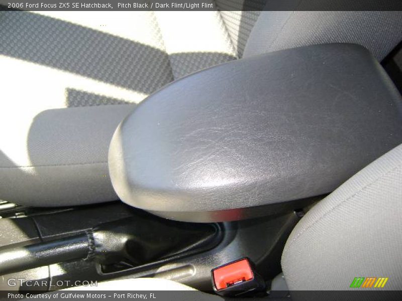 Pitch Black / Dark Flint/Light Flint 2006 Ford Focus ZX5 SE Hatchback
