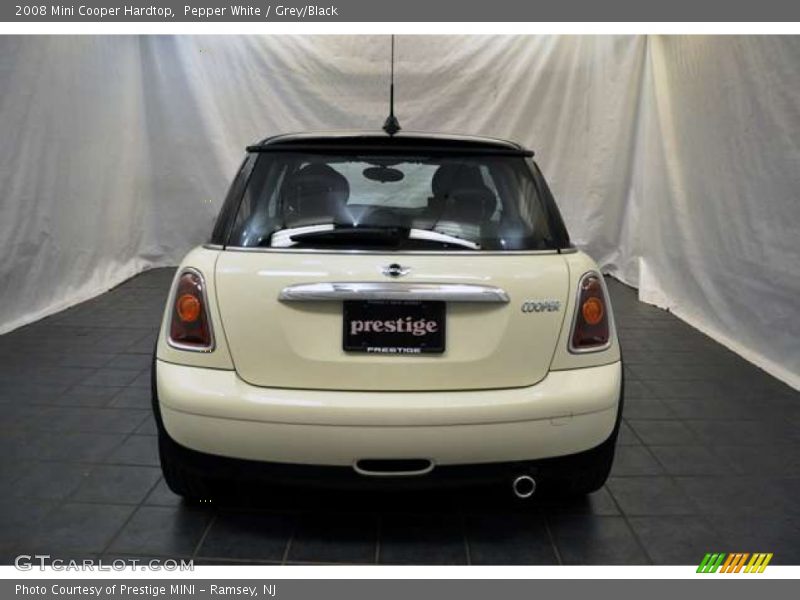 Pepper White / Grey/Black 2008 Mini Cooper Hardtop