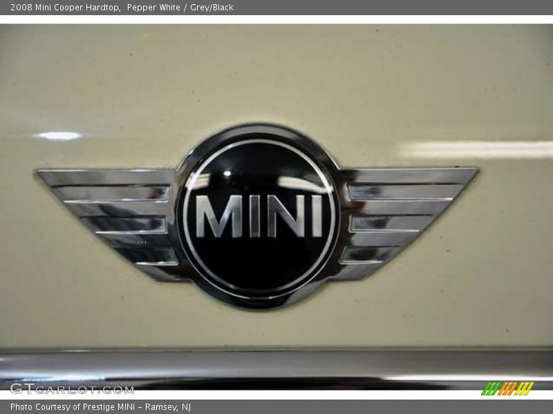 Pepper White / Grey/Black 2008 Mini Cooper Hardtop