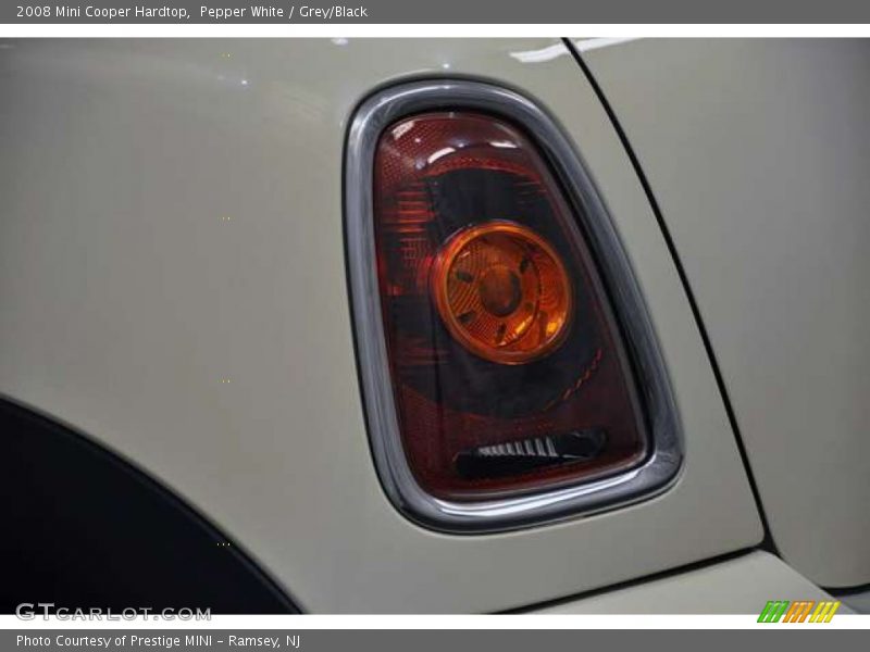 Pepper White / Grey/Black 2008 Mini Cooper Hardtop