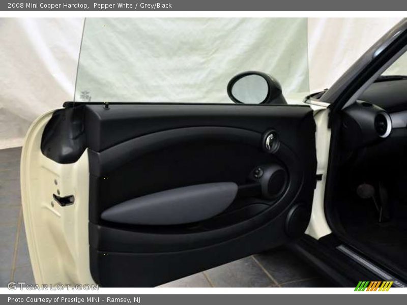 Pepper White / Grey/Black 2008 Mini Cooper Hardtop