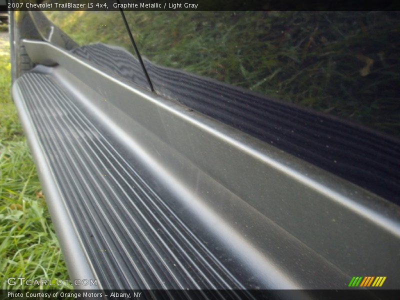 Graphite Metallic / Light Gray 2007 Chevrolet TrailBlazer LS 4x4