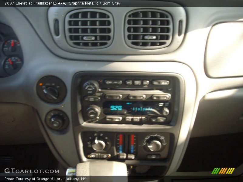 Graphite Metallic / Light Gray 2007 Chevrolet TrailBlazer LS 4x4