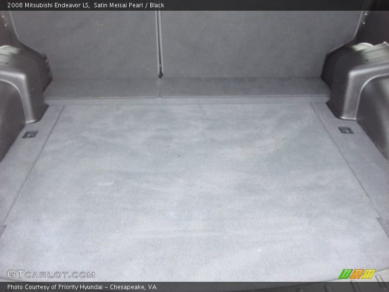  2008 Endeavor LS Trunk