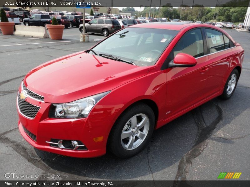 Front 3/4 View of 2012 Cruze LT/RS