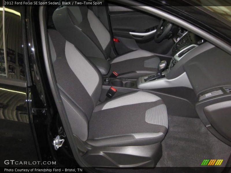 Black / Two-Tone Sport 2012 Ford Focus SE Sport Sedan
