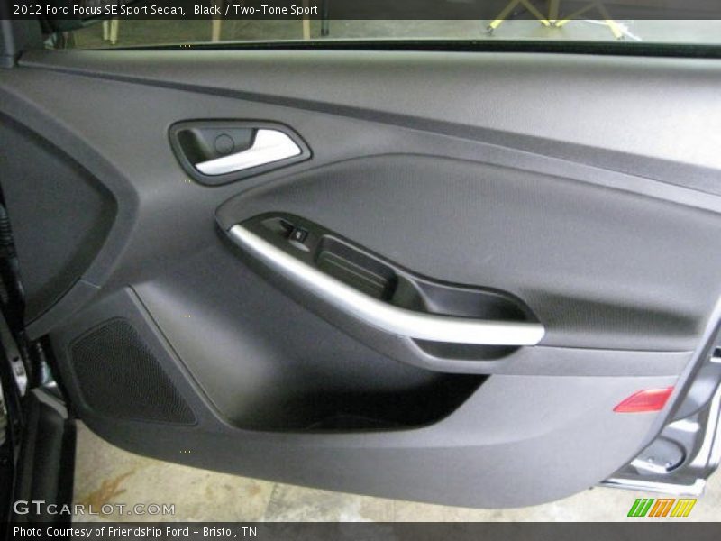 Black / Two-Tone Sport 2012 Ford Focus SE Sport Sedan