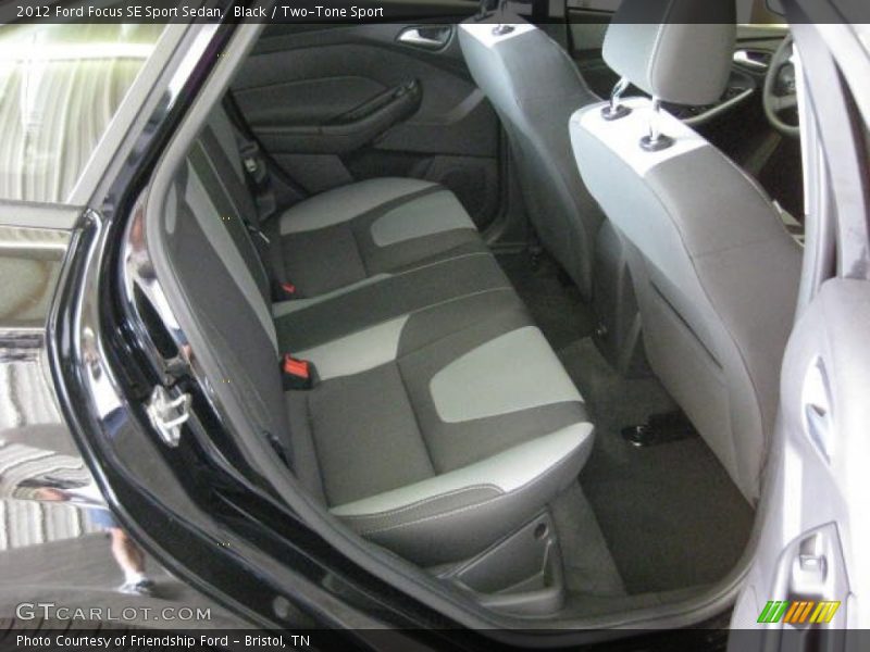 Black / Two-Tone Sport 2012 Ford Focus SE Sport Sedan