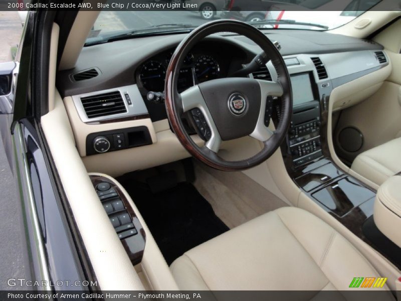 Dashboard of 2008 Escalade AWD