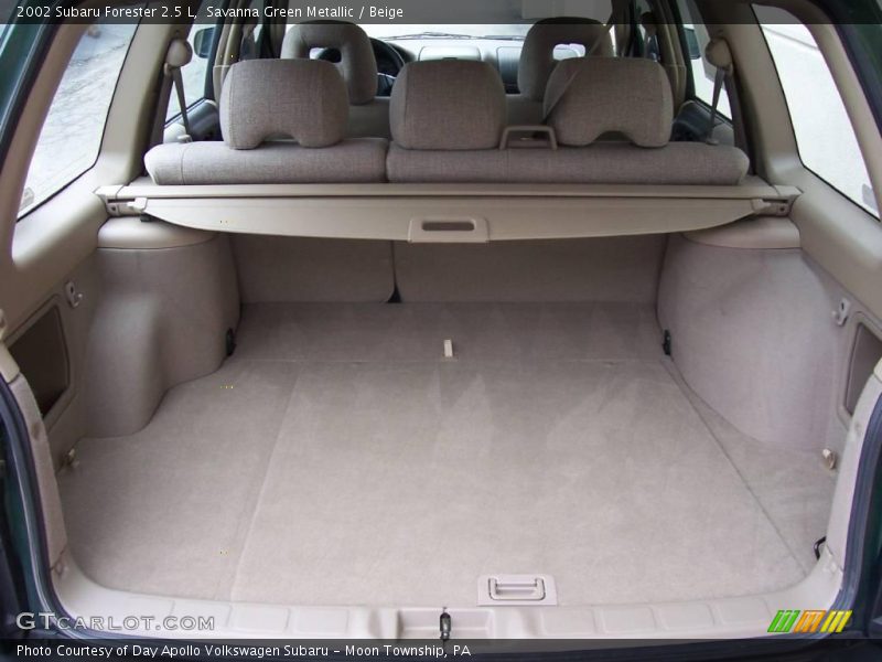 Savanna Green Metallic / Beige 2002 Subaru Forester 2.5 L
