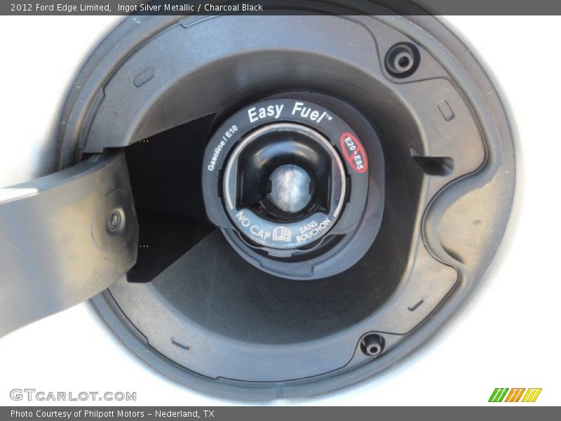 Ingot Silver Metallic / Charcoal Black 2012 Ford Edge Limited