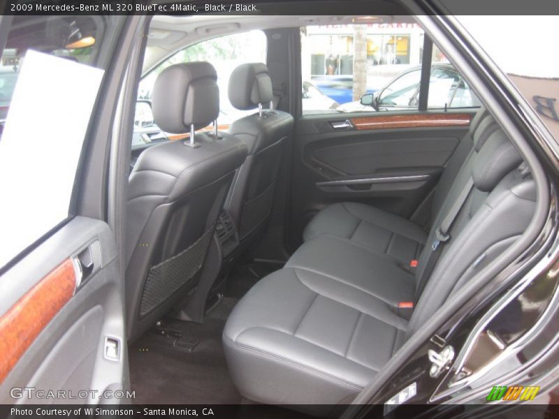 Black / Black 2009 Mercedes-Benz ML 320 BlueTec 4Matic
