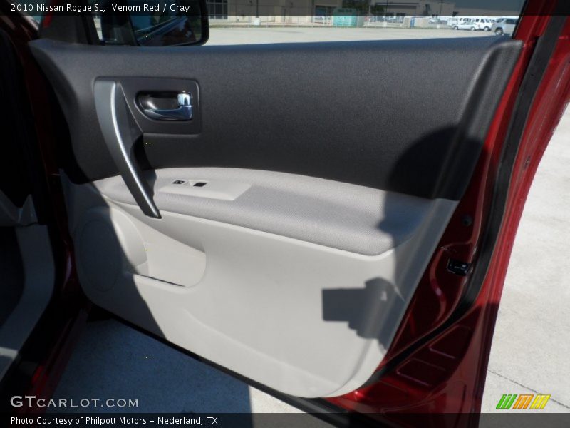 Venom Red / Gray 2010 Nissan Rogue SL