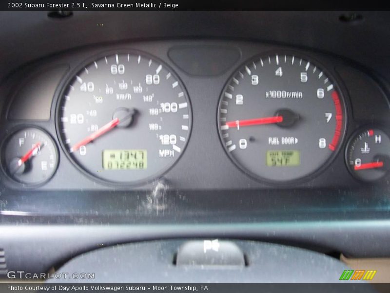 Savanna Green Metallic / Beige 2002 Subaru Forester 2.5 L
