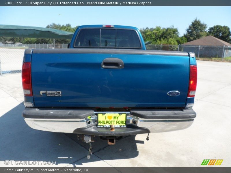 Island Blue Metallic / Medium Graphite 2000 Ford F250 Super Duty XLT Extended Cab