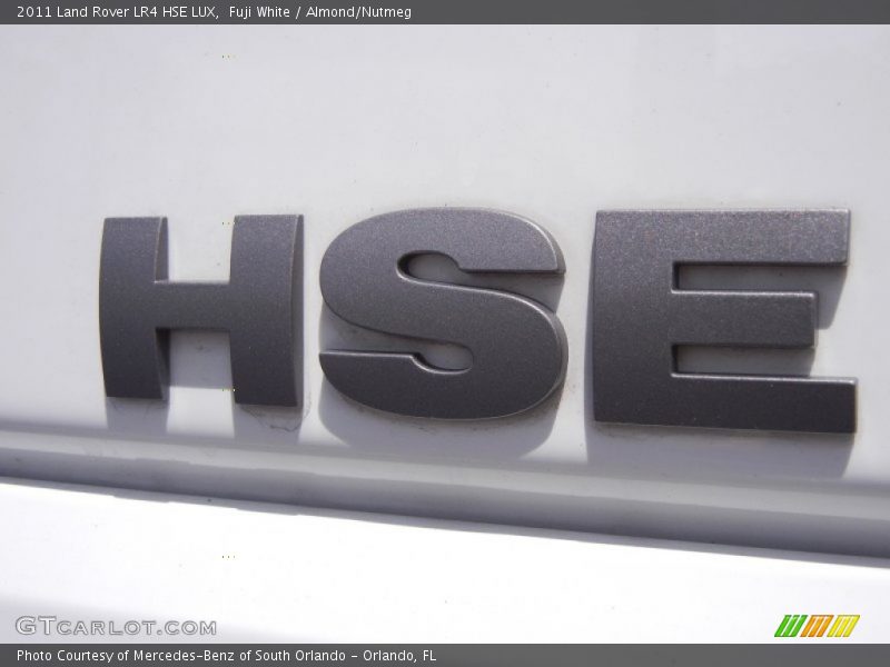  2011 LR4 HSE LUX Logo