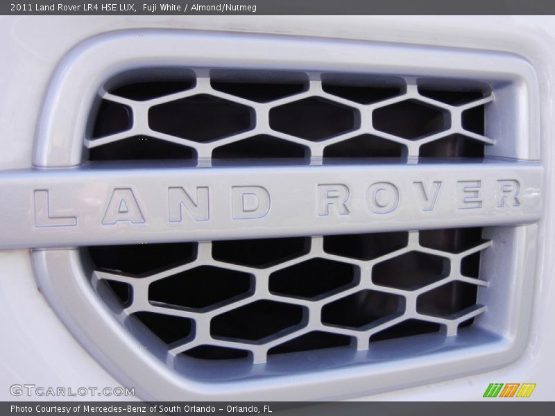  2011 LR4 HSE LUX Logo