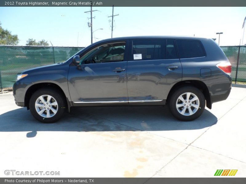 Magnetic Gray Metallic / Ash 2012 Toyota Highlander