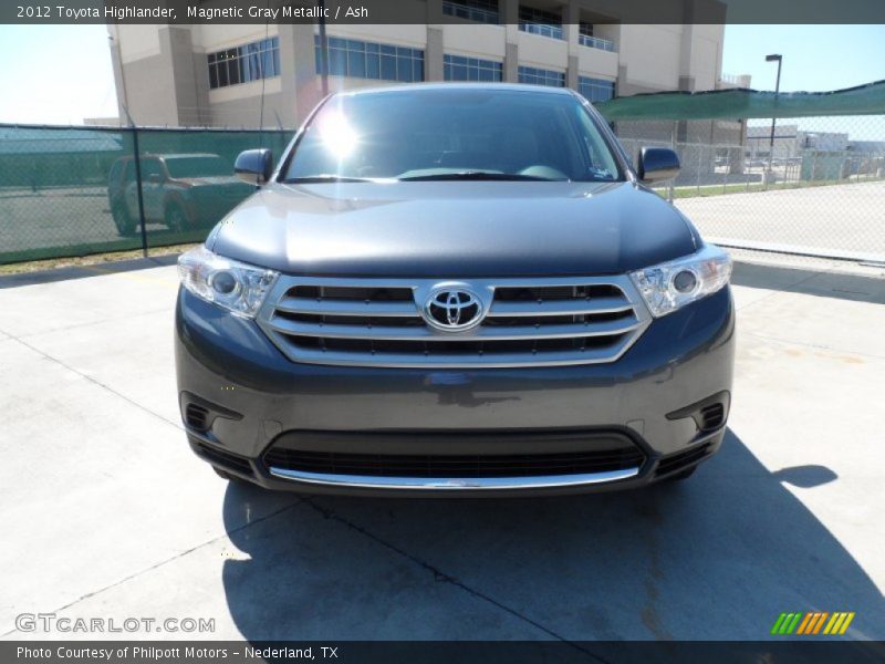 Magnetic Gray Metallic / Ash 2012 Toyota Highlander