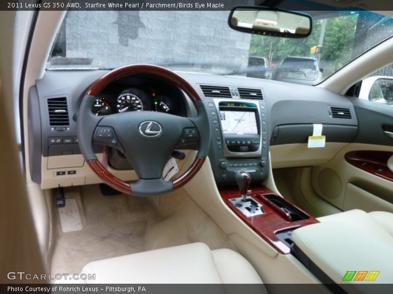 Dashboard of 2011 GS 350 AWD