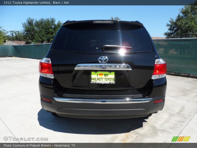 Black / Ash 2012 Toyota Highlander Limited