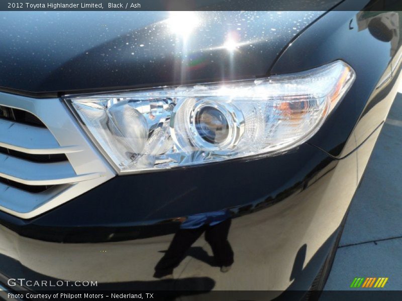 Black / Ash 2012 Toyota Highlander Limited