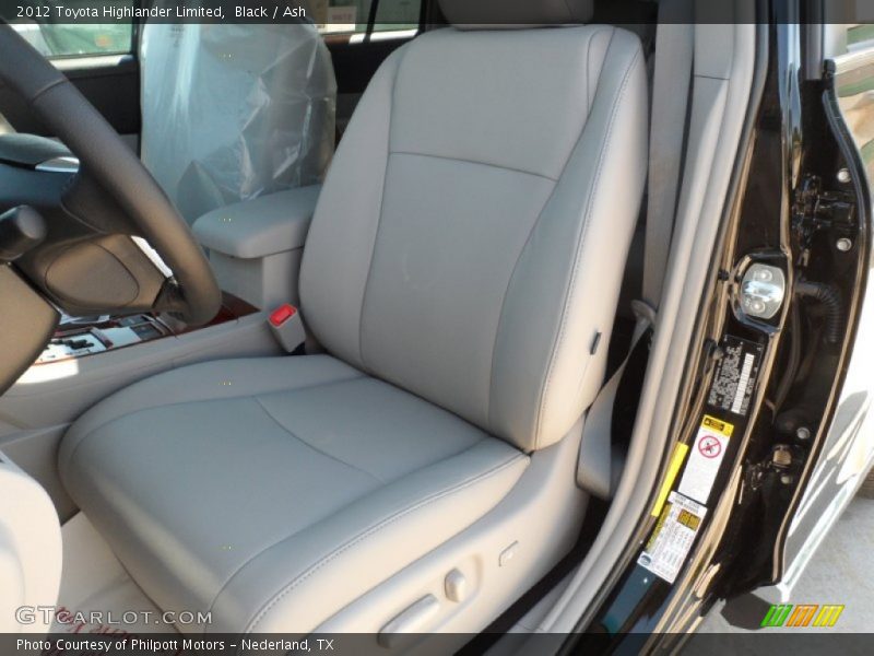 Black / Ash 2012 Toyota Highlander Limited