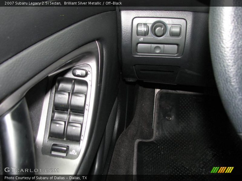 Brilliant Silver Metallic / Off-Black 2007 Subaru Legacy 2.5i Sedan