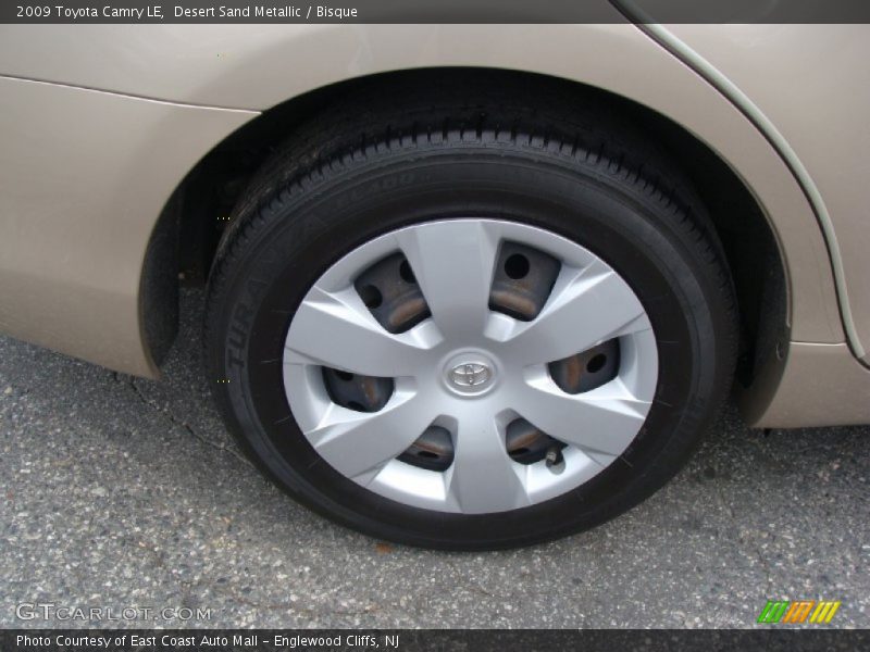 Desert Sand Metallic / Bisque 2009 Toyota Camry LE