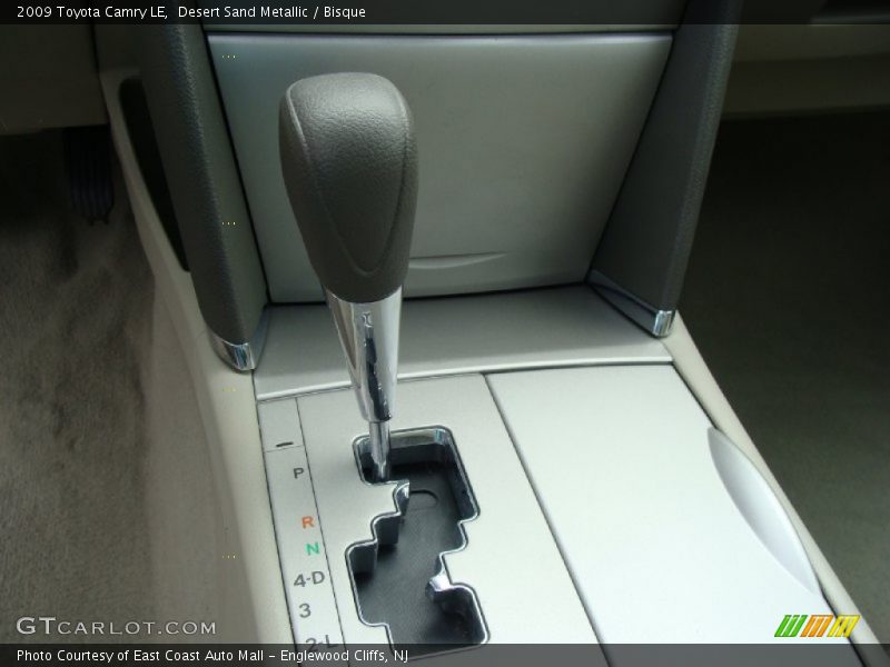 Desert Sand Metallic / Bisque 2009 Toyota Camry LE