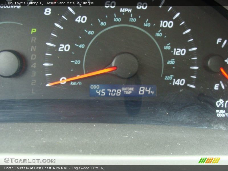 Desert Sand Metallic / Bisque 2009 Toyota Camry LE