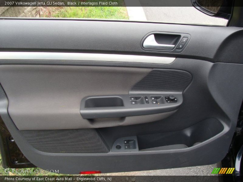 Door Panel of 2007 Jetta GLI Sedan