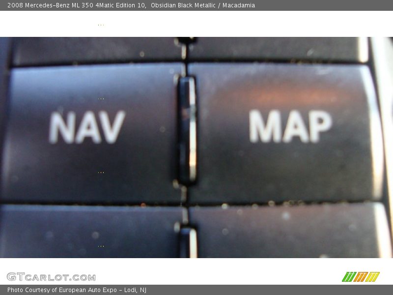 Obsidian Black Metallic / Macadamia 2008 Mercedes-Benz ML 350 4Matic Edition 10