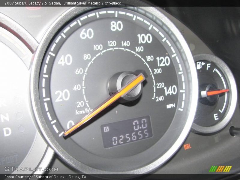 Brilliant Silver Metallic / Off-Black 2007 Subaru Legacy 2.5i Sedan