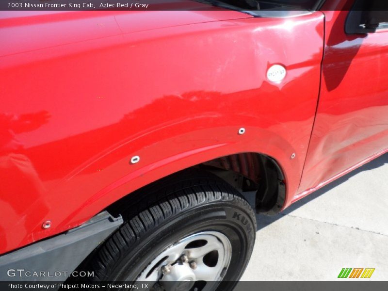 Aztec Red / Gray 2003 Nissan Frontier King Cab
