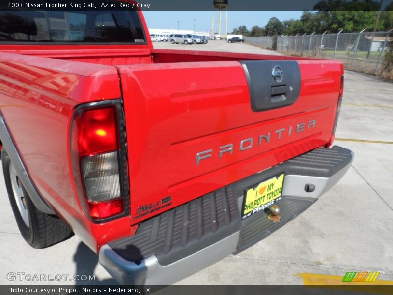 Aztec Red / Gray 2003 Nissan Frontier King Cab