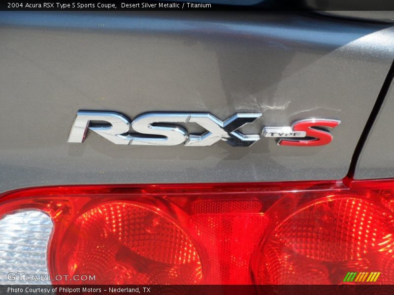  2004 RSX Type S Sports Coupe Logo